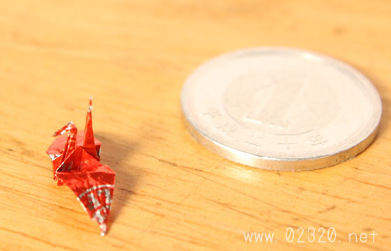 小さな折紙は和紙よりアルミ箔で作ると仕上がりがきれい